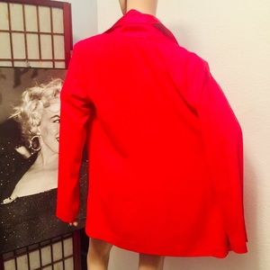 10121  ladies jacket size 6 Tall